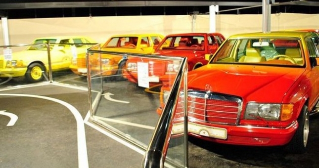 Bộ sưu tập siêu xe 'khủng' của các tỷ phú giàu nhất châu Á